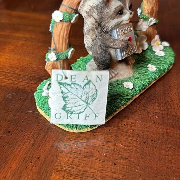 Charming Tails by Fitz and Floyd 6” The Alter Of Love Racoon Love Couple Forever - Picture 4 of 9